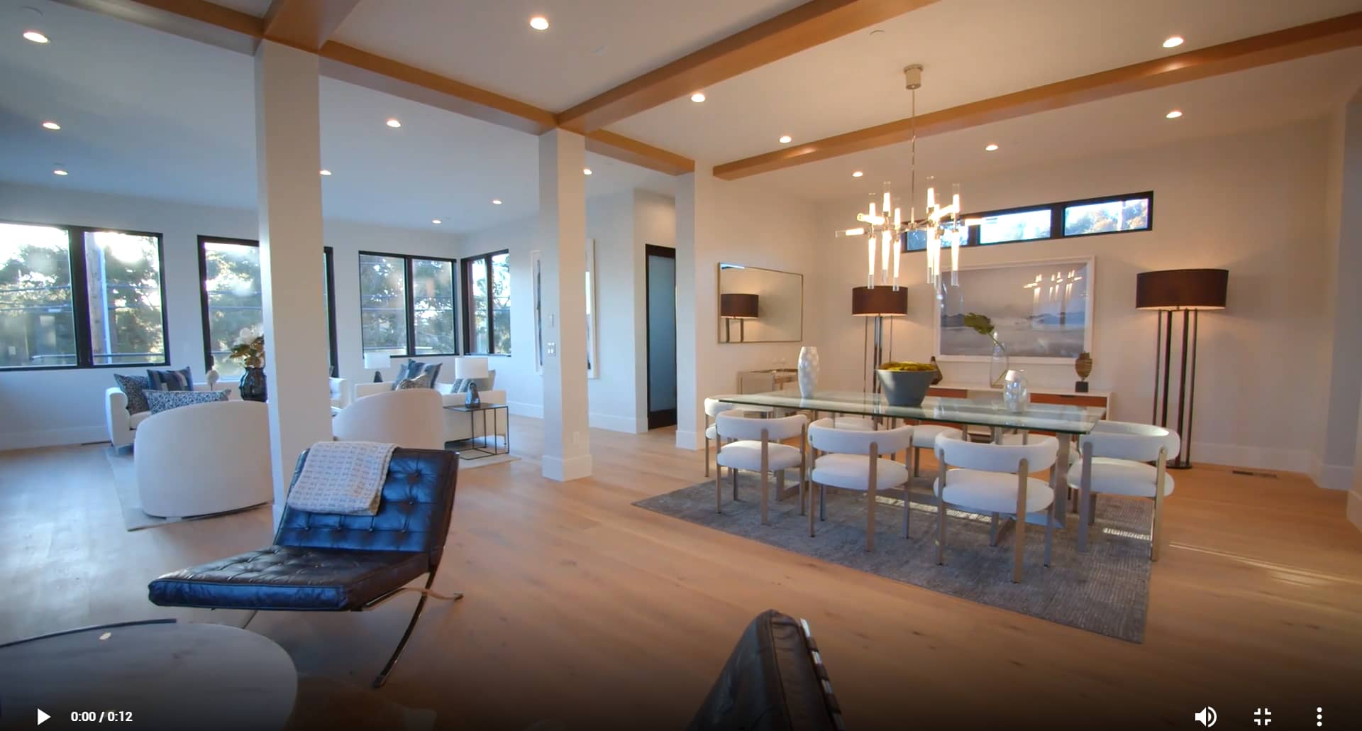 Visible House style space